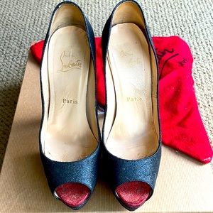 Christian Louboutin So Kate Booty Lurex Gigi